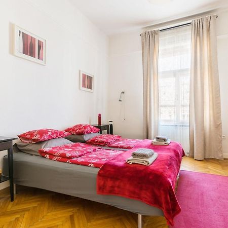 Friendly Apartment Oktogon Budapest Ngoại thất bức ảnh